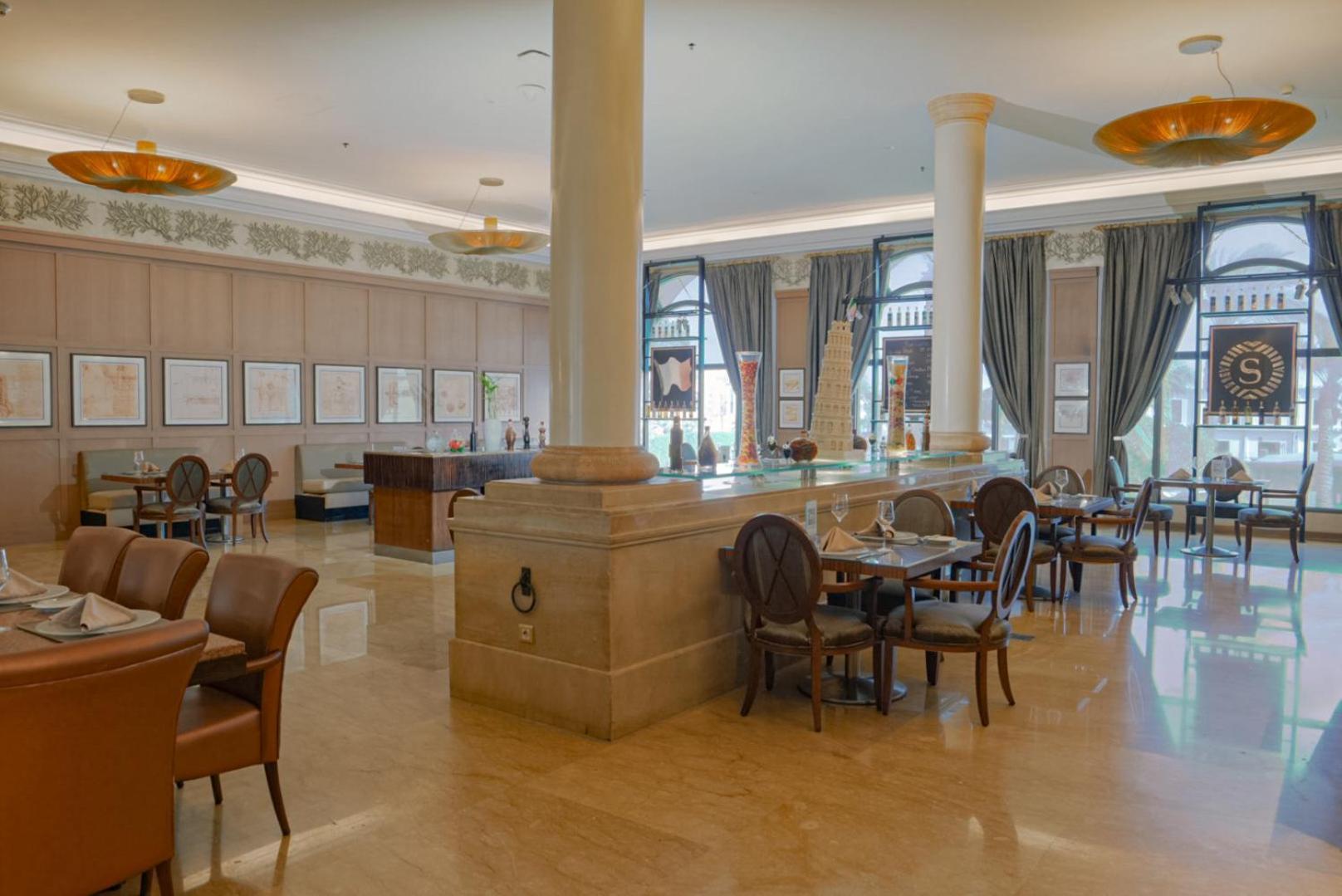 Sheraton Dammam Hotel & Convention Centre Extérieur photo