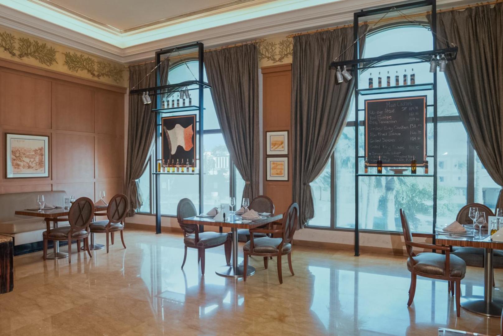 Sheraton Dammam Hotel & Convention Centre Extérieur photo